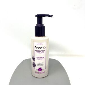 RARE Aveeno Absolutely Ageless Nourishing Cleanser Blackberry Extract Used